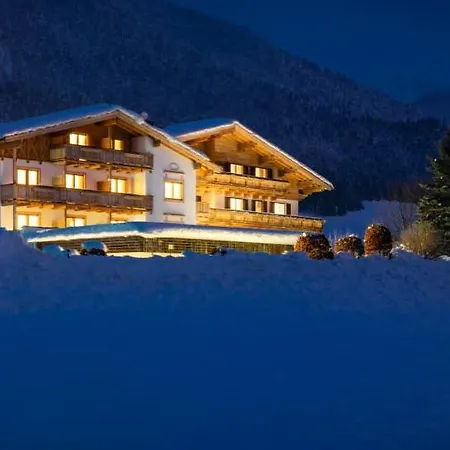 Hotel Schörhof 4*